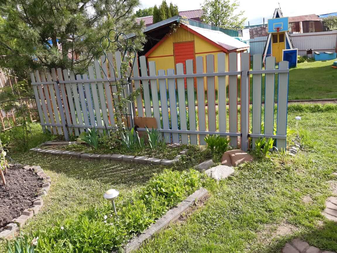 забор из разноцветного штакетника односторонний фото3 в Челябинске