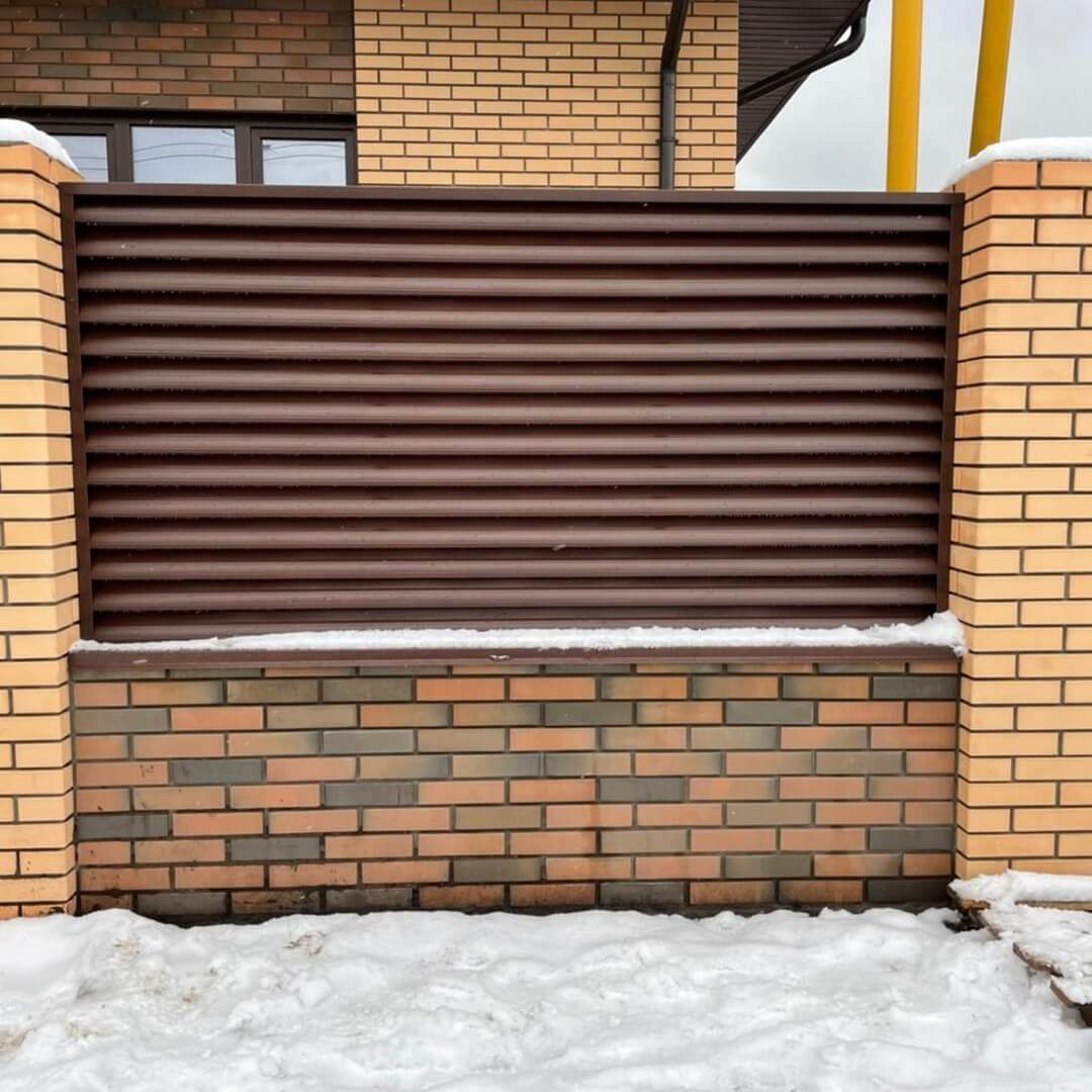Забор-жалюзи ral8017/8017 шоколад двухсторонний фото6 в Челябинске