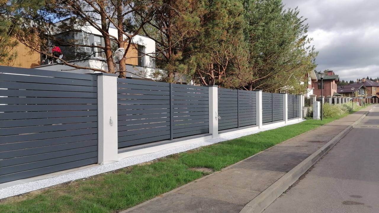 Забор-ранчо из металлопланкена 36м RAL7024 Серый Графит в Челябинске
