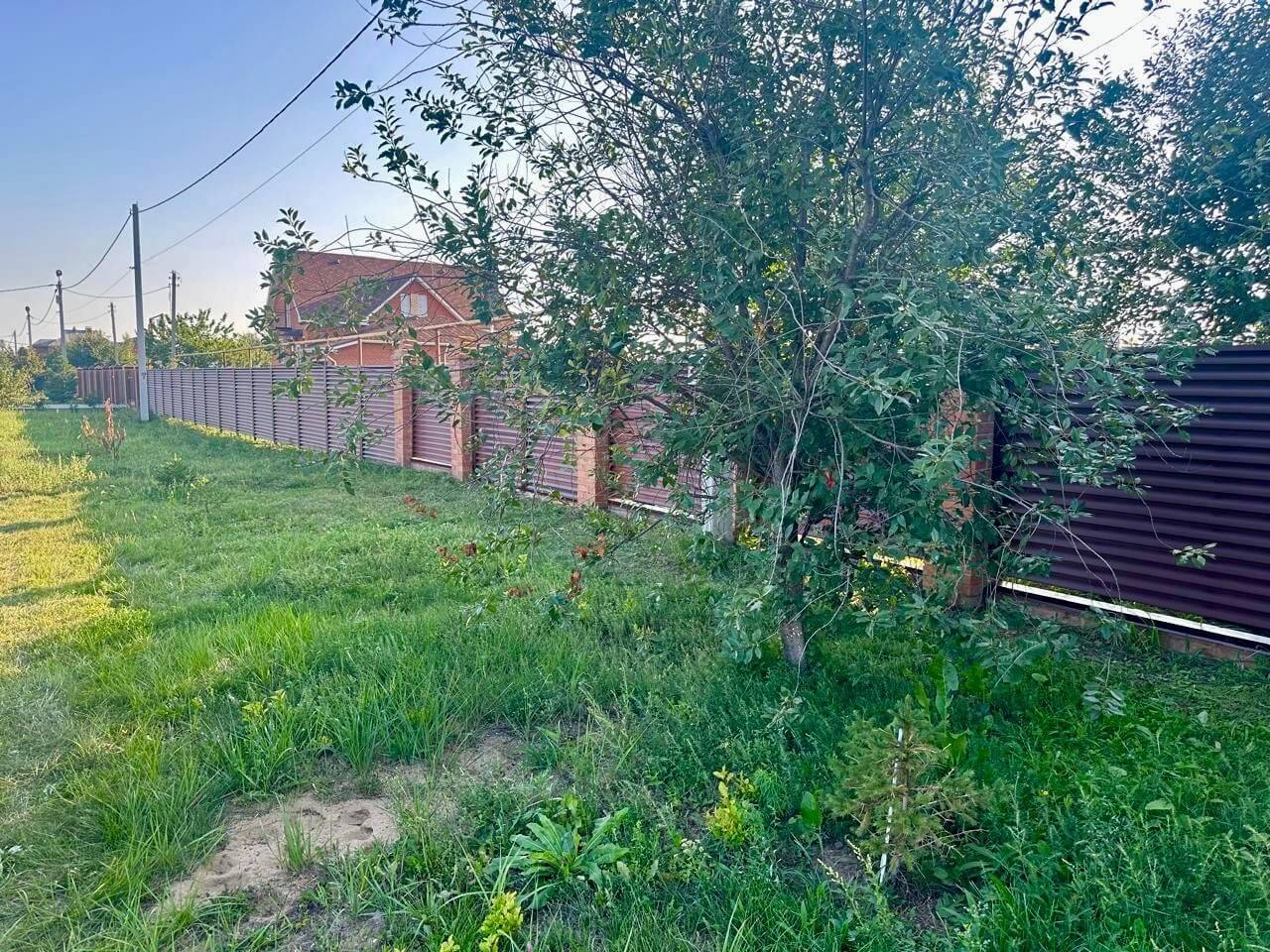 Забор из ламелей Еврожалюзи 53м RAL8017/8017 Шоколад двусторонний МАТТЕ фото 4 в Челябинске