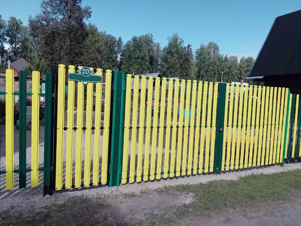 Забор из евроштакетника 13м RAL1018 Желтый в Челябинске