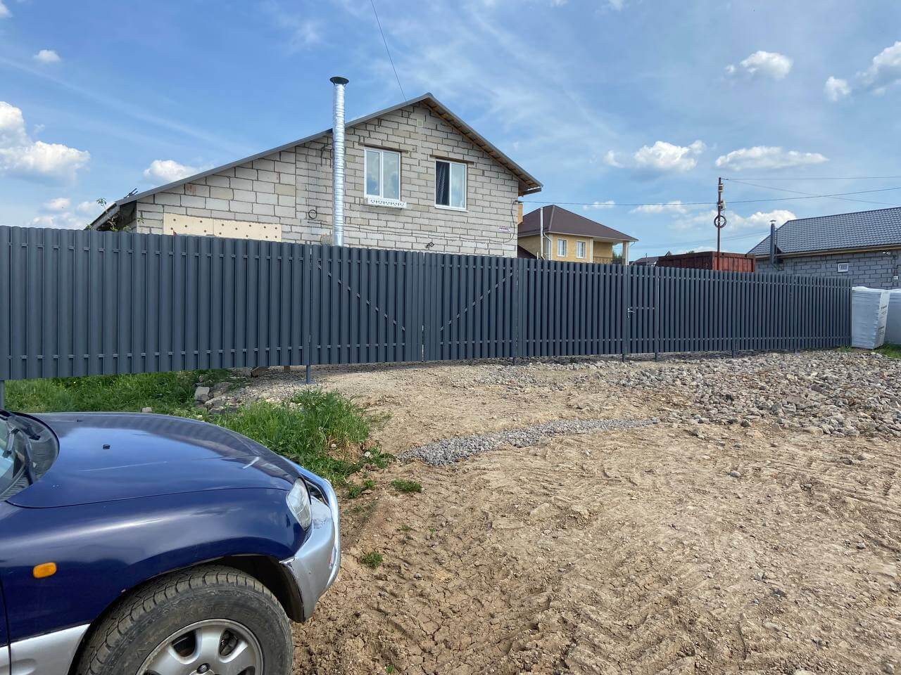 Забор из евроштакетника 16м RAL7024 Серый Графит фото 5 в Челябинске