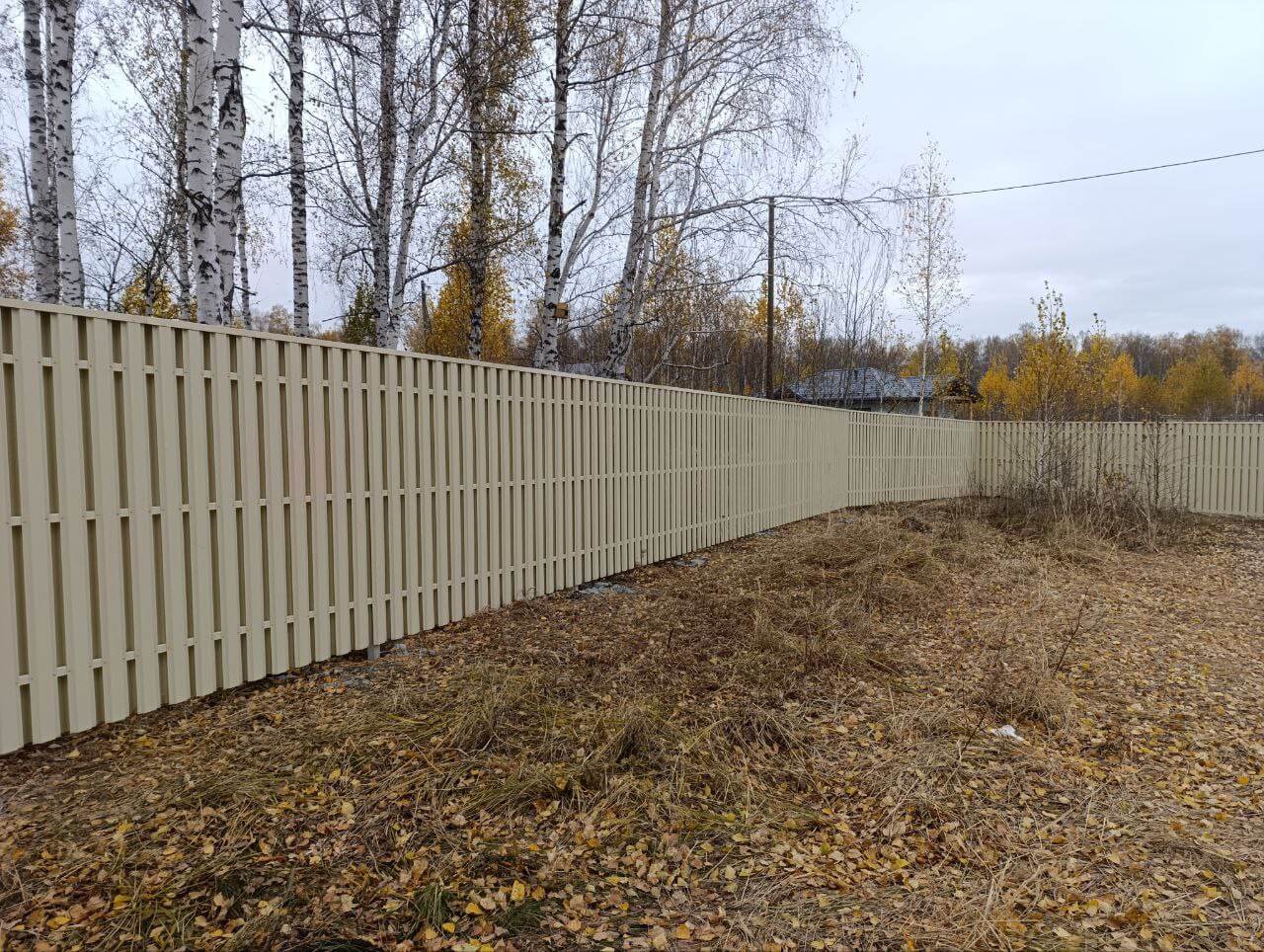 Забор из евроштакетника 140м RAL1015/1015 Слоновая Кость двусторонний фото 1 в Челябинске