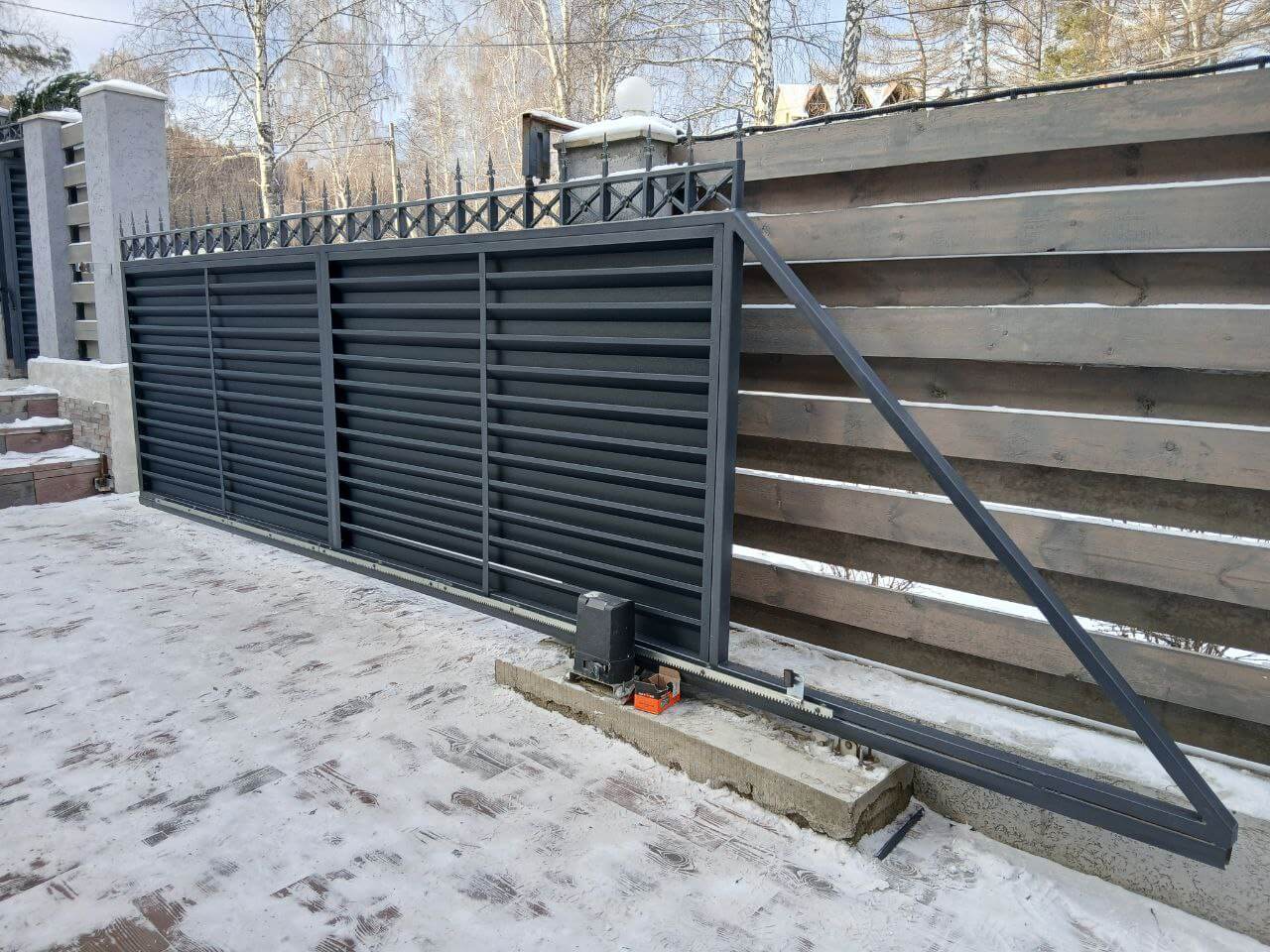 Входная группа из ламелей Хай-Тек RAL7024/7024 Серый Графит двусторонний МАТТЕ фото 23 в Челябинске