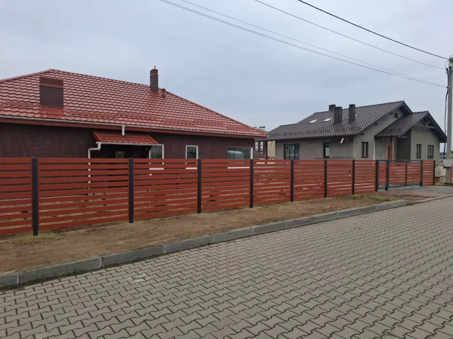 Забор-ранчо из металлопланкена 18м RAL8004 Терракотовый фото 1 в Челябинске